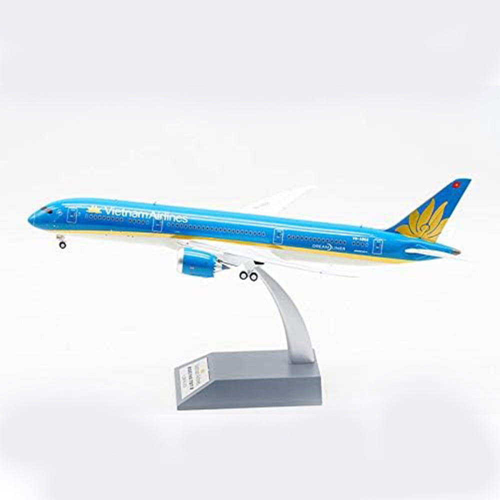 Aéo - Boeing B787 Dreamliner Vietnam Airlines 1/250