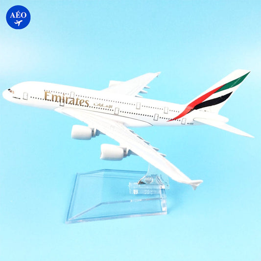 Aéo - Maquettes Avions En Métal