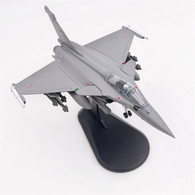 Aéo - Maquette Rafale 1/100